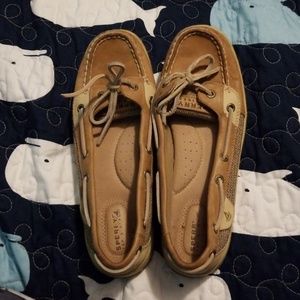Women's 7.5 Angelfish Sperry